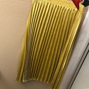 Yellow Pleated Skirt